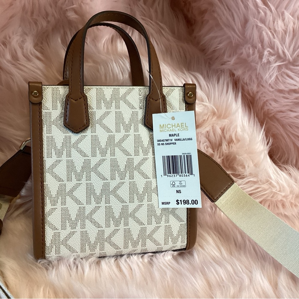 Michael Kors Jet Set Logo Small Tote in Vanilla/Acorn NWT & In Box - Picture 2 of 14